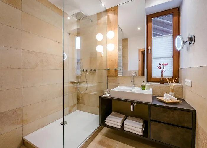 Hotell Tanner 4*