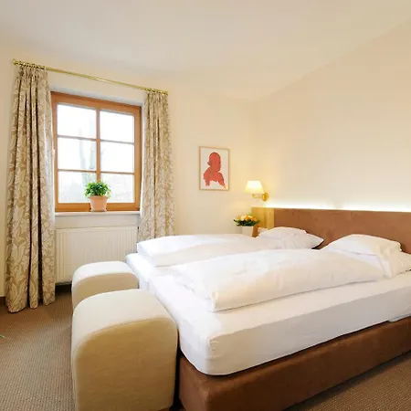 Hotell Tanner 4*