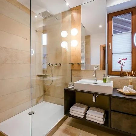 Hotell Tanner 4*